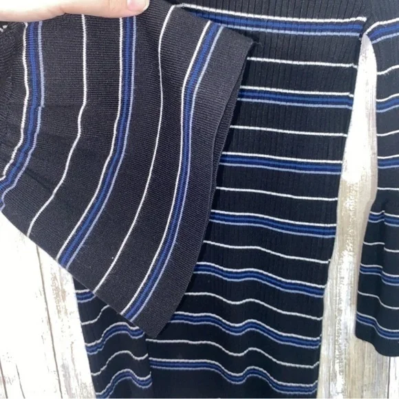 White House Black Market Blue & Black Ribbed Striped Wide Sleeve Blouse - Picture 2 of 5